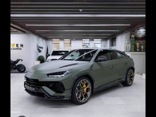 BUY LAMBORGHINI URUS 2023 PERFOMANTE, Fouche Motors