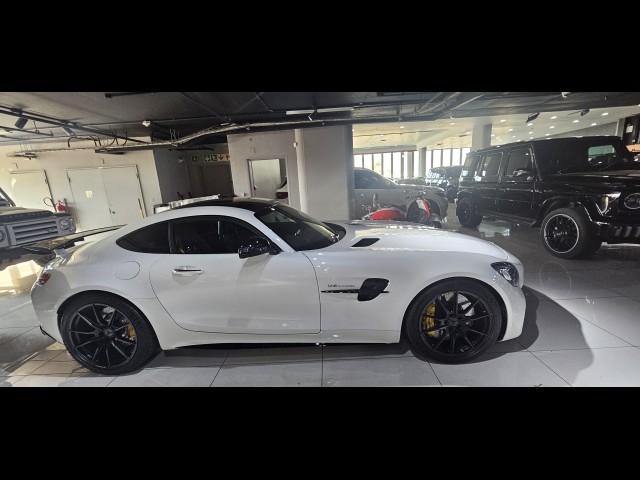 BUY MERCEDES-BENZ AMG GT-R 2018 COUPE, Fouche Motors
