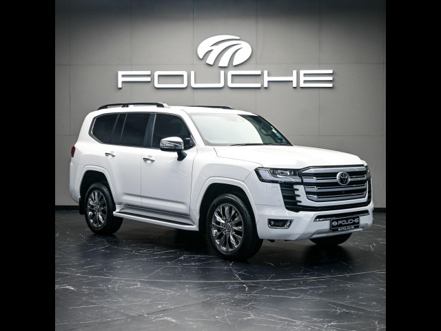 BUY TOYOTA LAND CRUISER 2025 300 3.3D ZX, Fouche Motors
