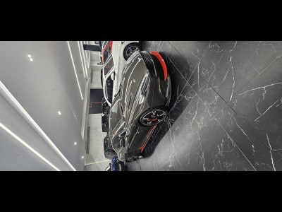 2017 Aston Martin Vanquish