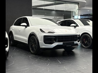 2024 Porsche Cayenne