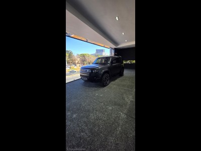 2026 Land Rover Defender 110